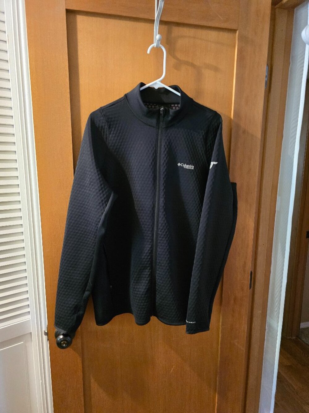Columbia Titanium Crystal Leaf Omni-Heat Helix Full Zip Jacket Black